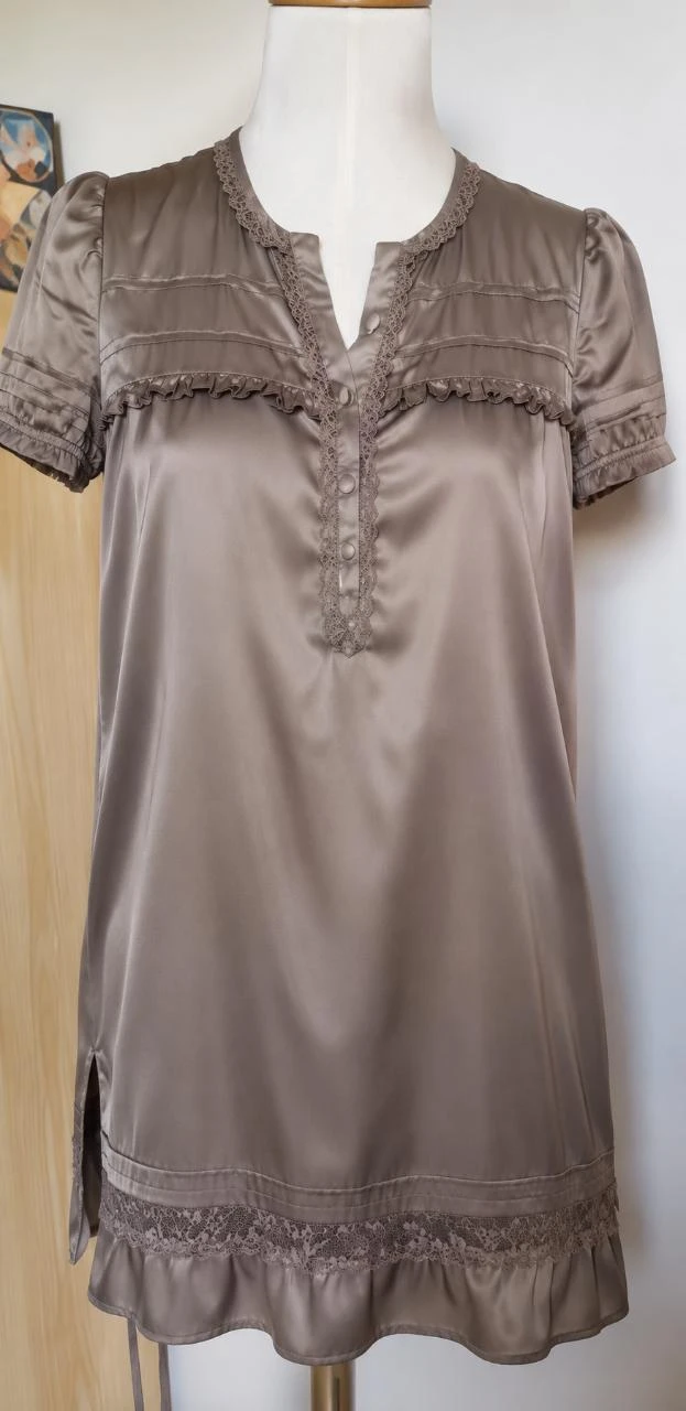 tunique été manches courtes en soie de couleur marron taupe taille 38